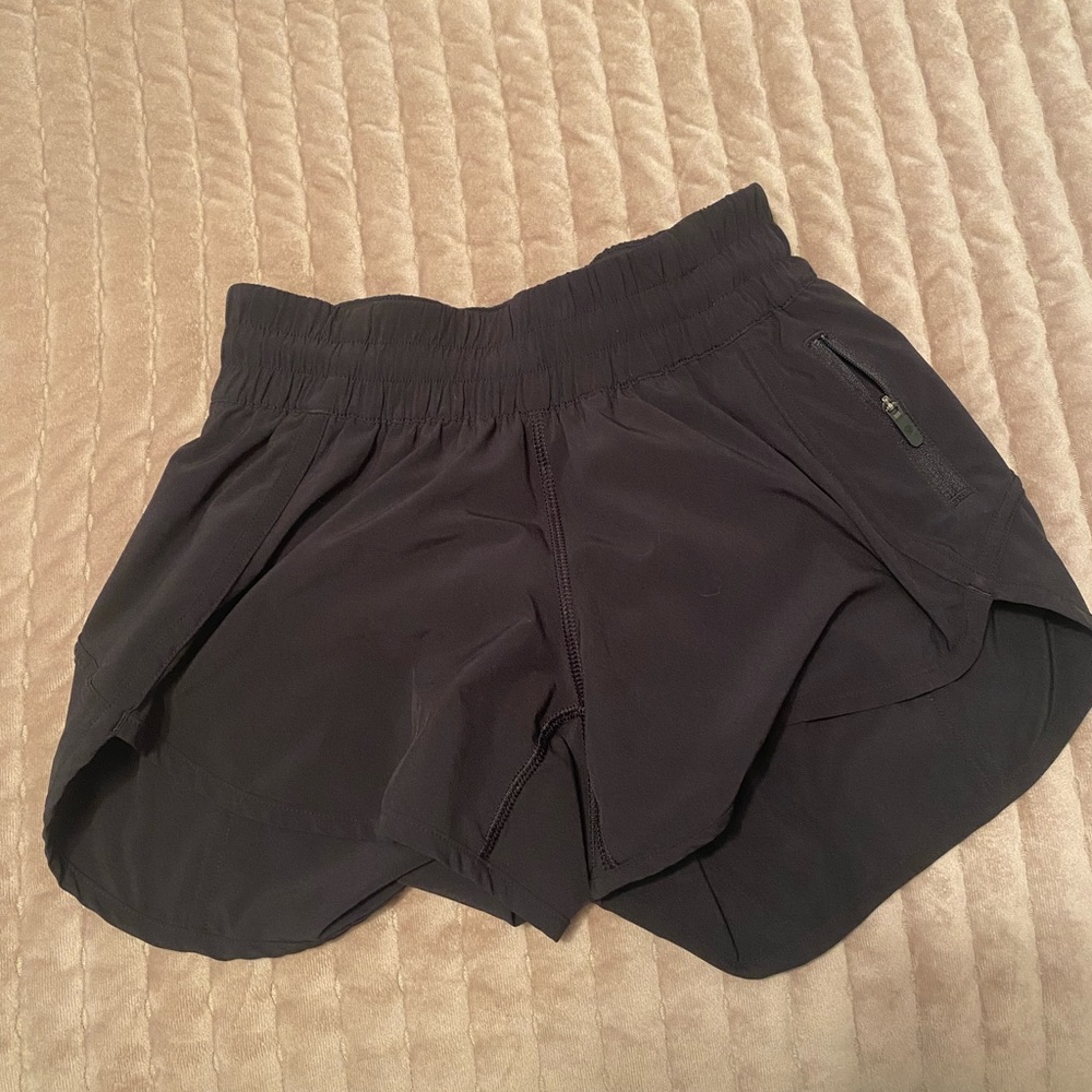 Black hotty hot shorts